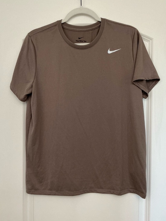 Nike Tops - Nike Dri-Fit Tee